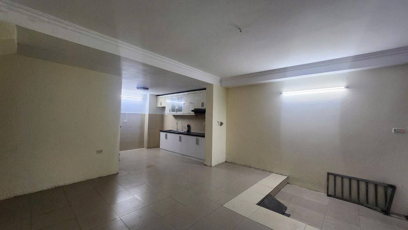 NHỈNH 6 TỶ CÓ NHÀ KHƯƠNG HẠ- 30 M RA Ô TÔ TRÁNH -40 M RA HỒ ĐIỀU HÒA